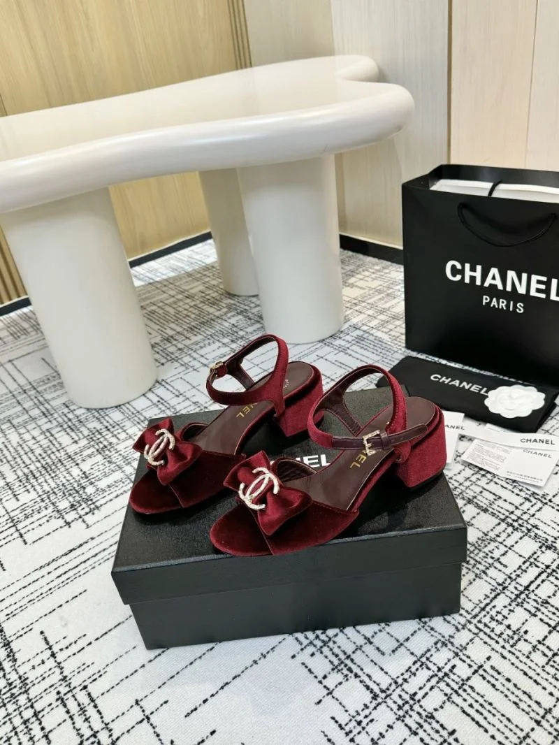 Resilient Chanel Sandals 17917