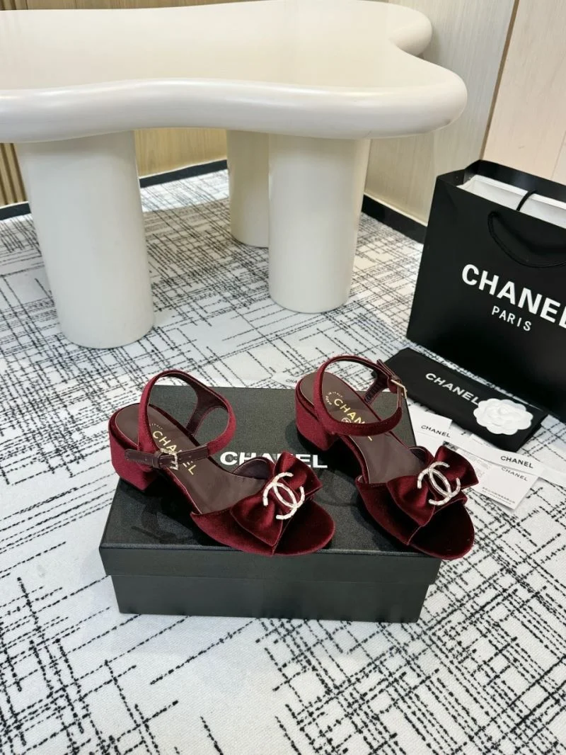 Resilient Chanel Sandals 17917
