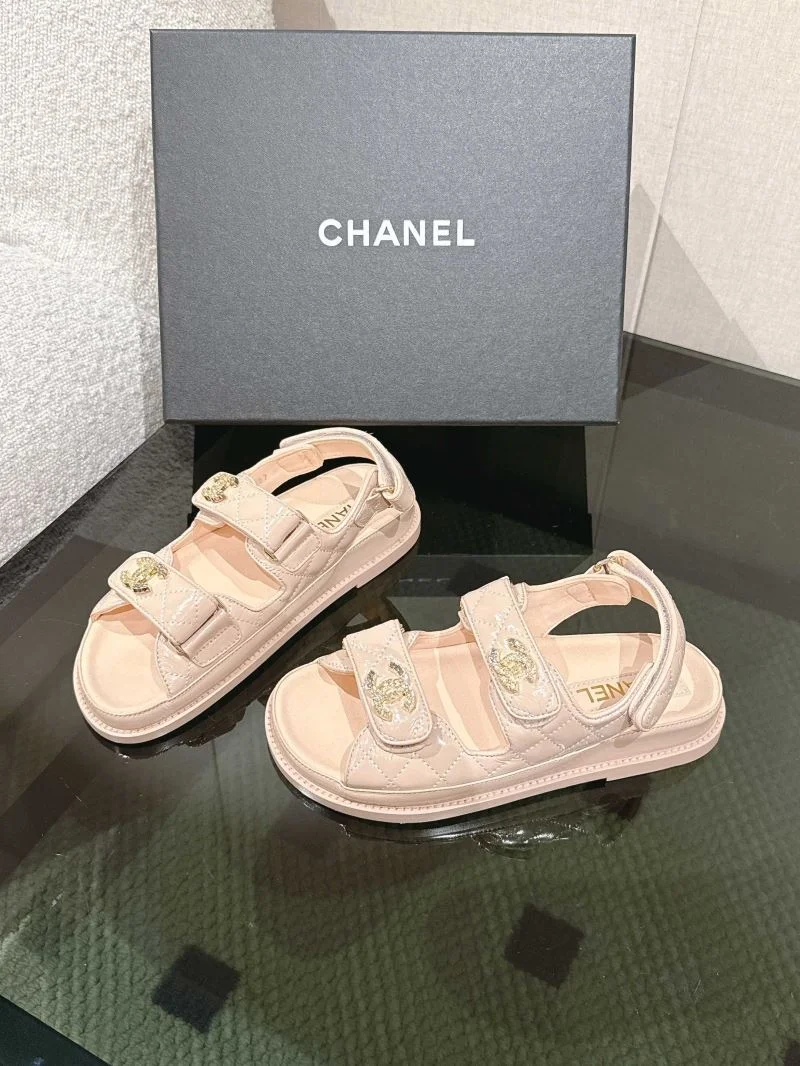 Compact Chanel Sandals 17912