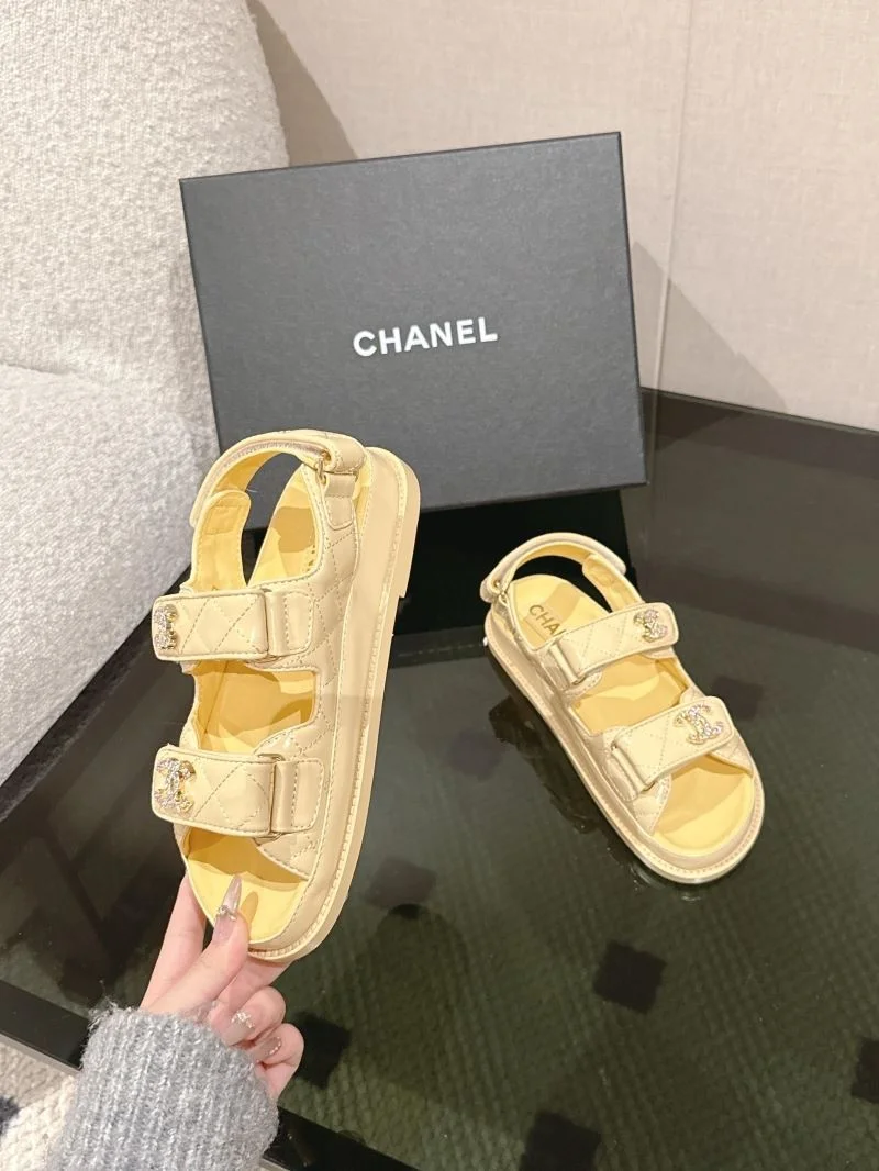 Chanel Sandals Elegant 17914