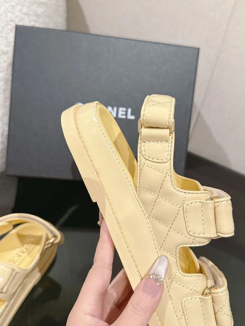 Chanel Sandals Elegant 17914