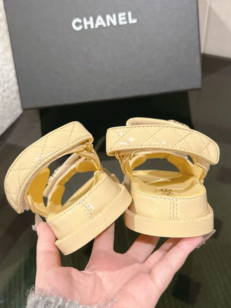 Chanel Sandals Elegant 17914