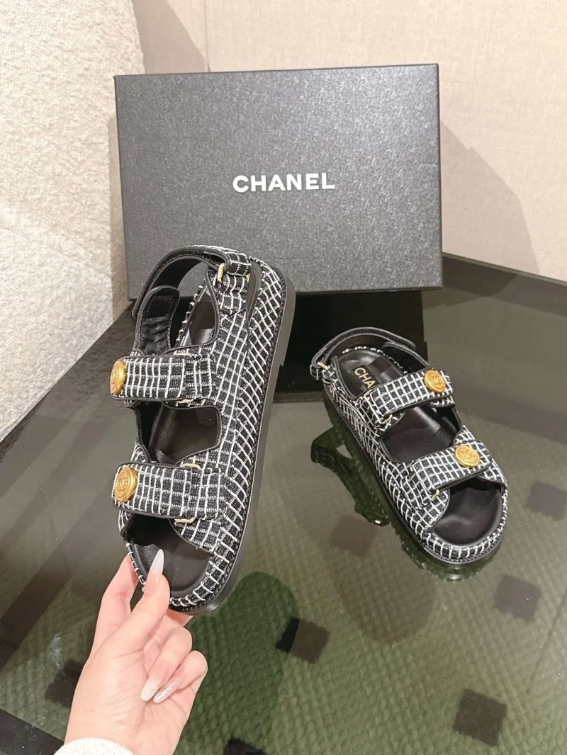 Original Chanel Sandals 17916
