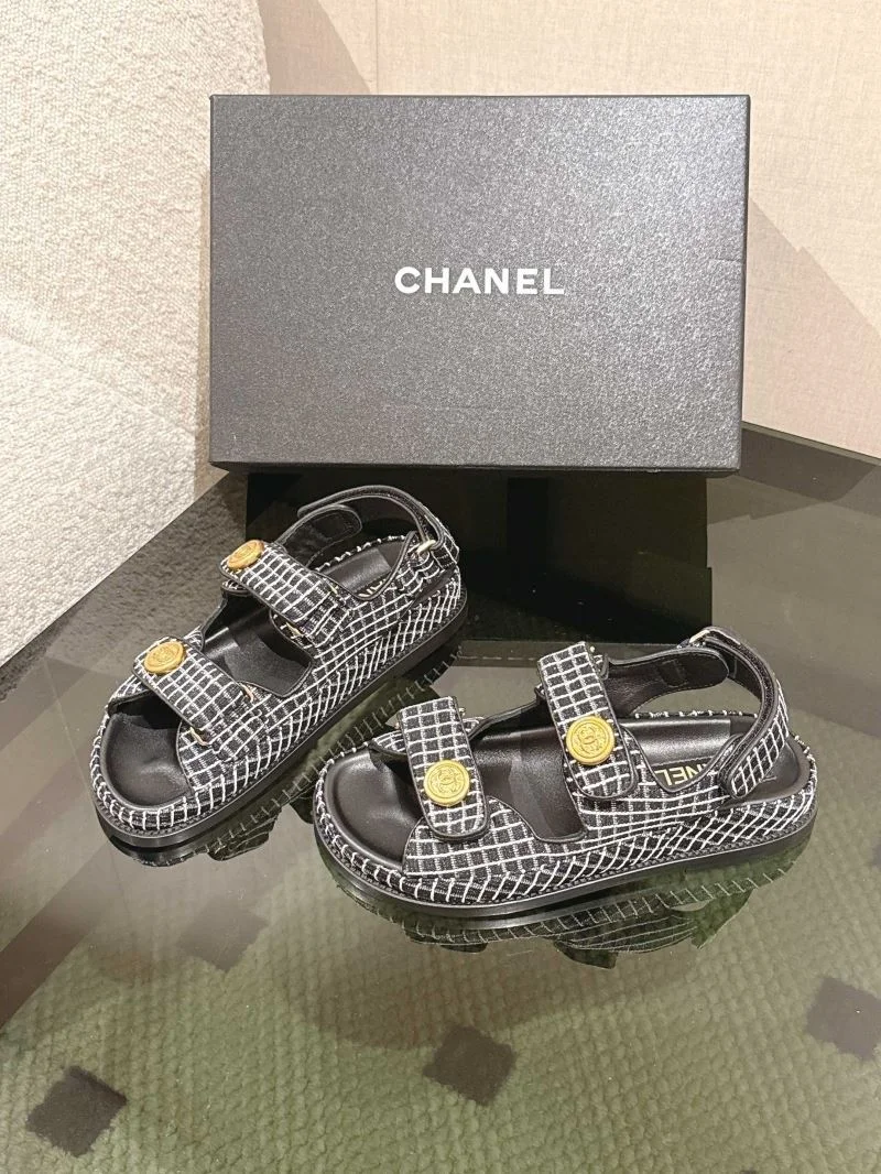 Original Chanel Sandals 17916