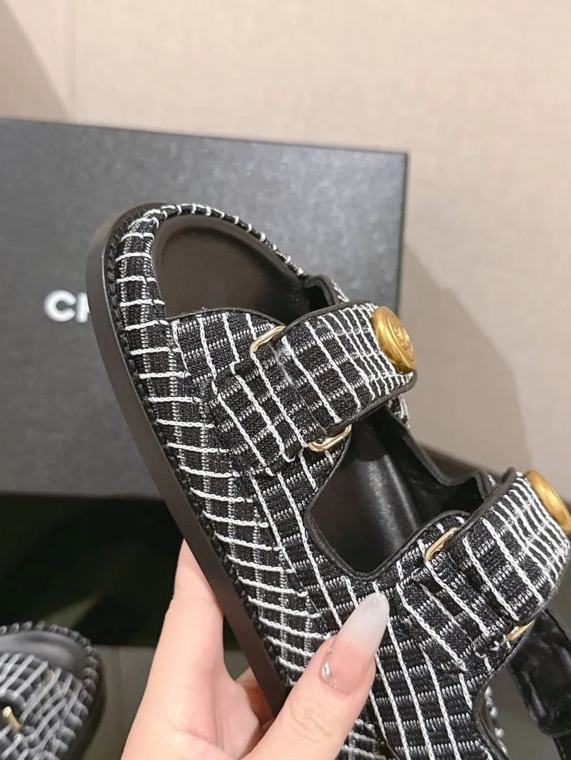 Original Chanel Sandals 17916