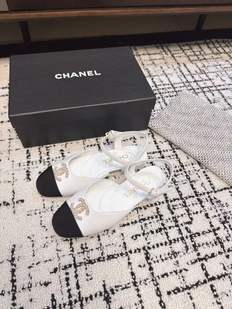 Chanel Sandals Trendsetting 17974