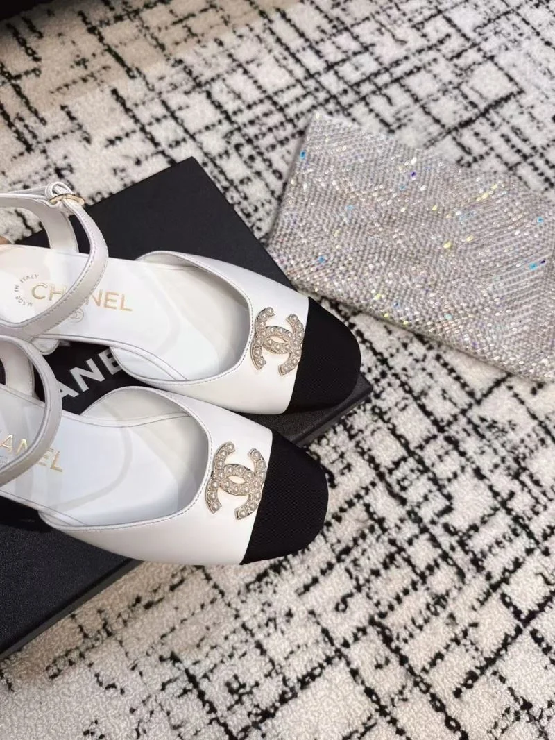 Chanel Sandals Trendsetting 17974