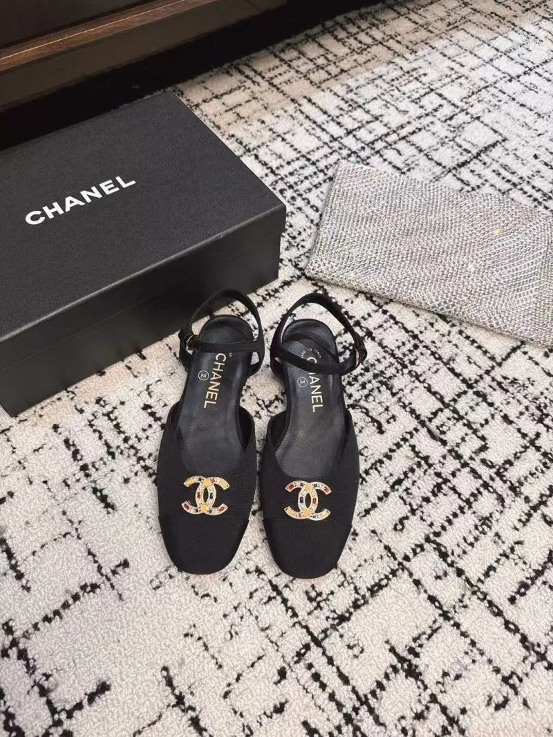 UrbanChic Chanel Sandals 17913