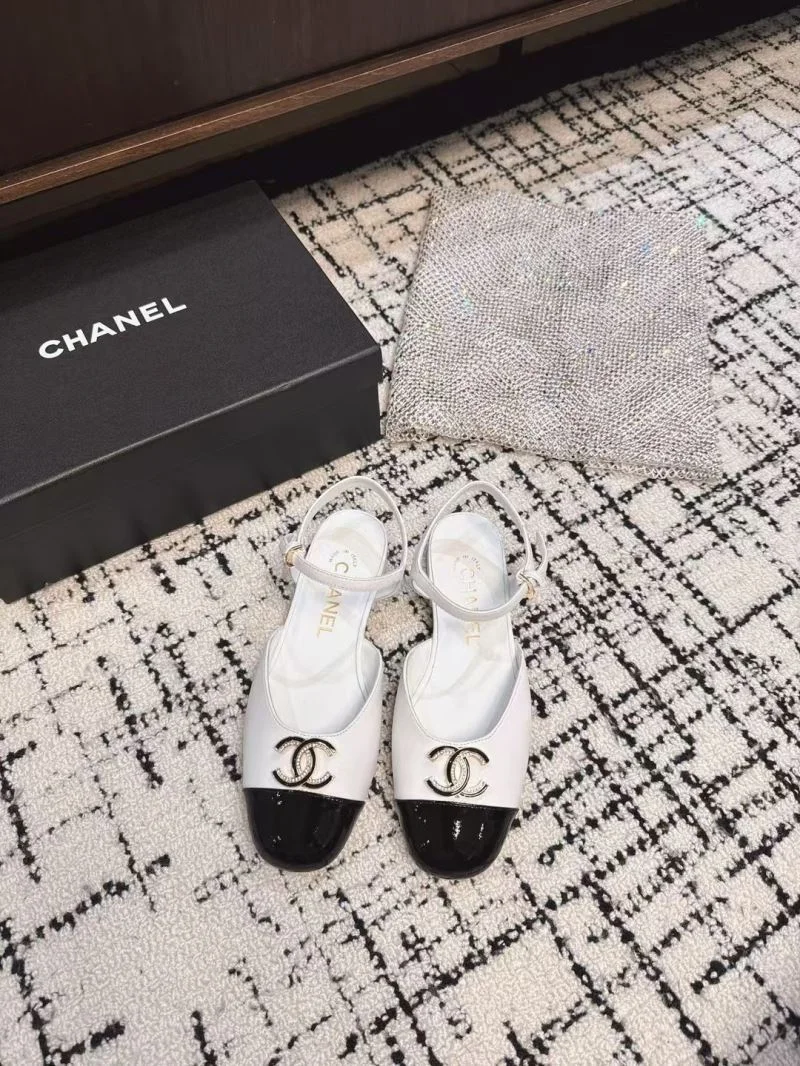 Chanel Sandals WaterResistant 17896