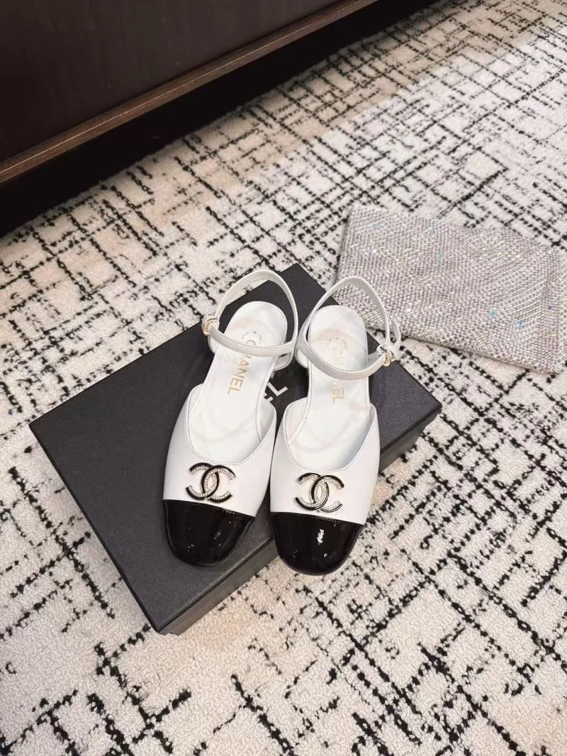 Chanel Sandals WaterResistant 17896