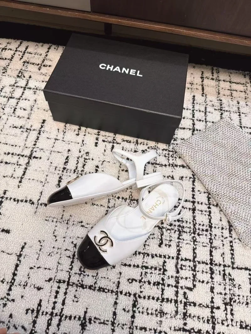 Chanel Sandals WaterResistant 17896