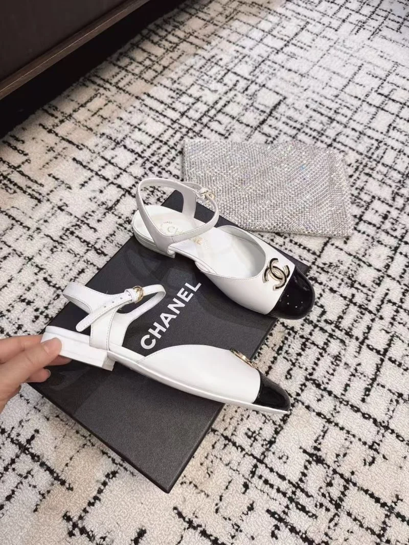 Chanel Sandals WaterResistant 17896