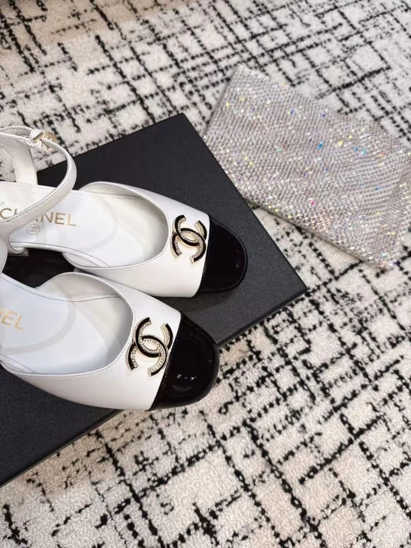 Chanel Sandals WaterResistant 17896