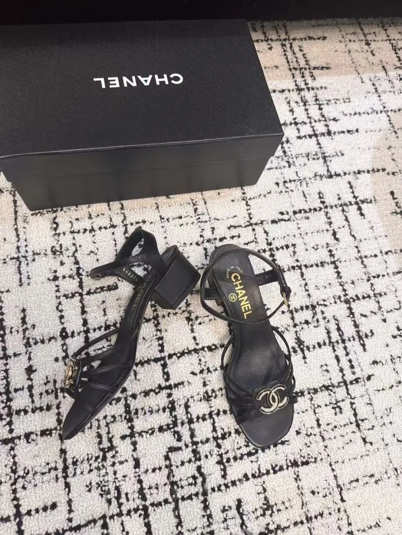 Sleek Chanel Sandals 17904
