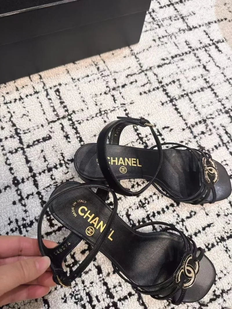 Sleek Chanel Sandals 17904
