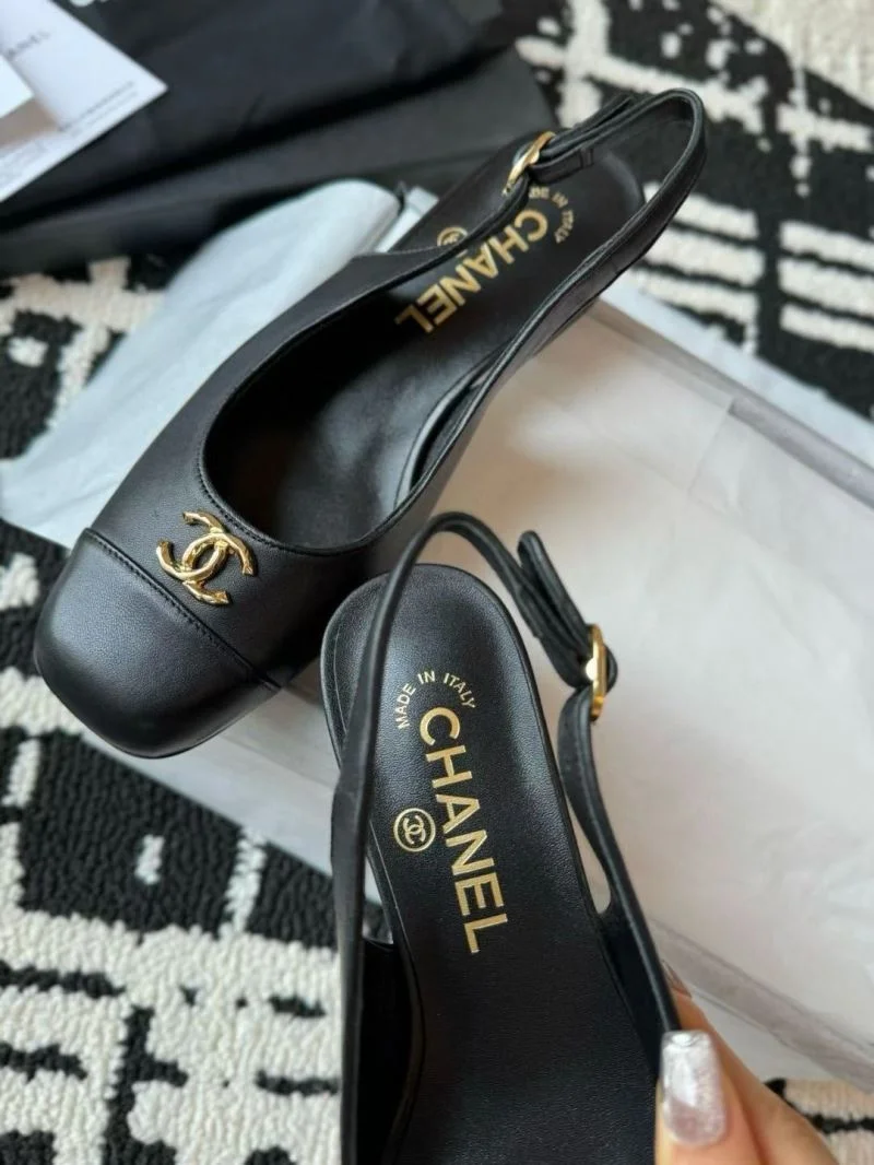 FreshLook Chanel Sandals 17888