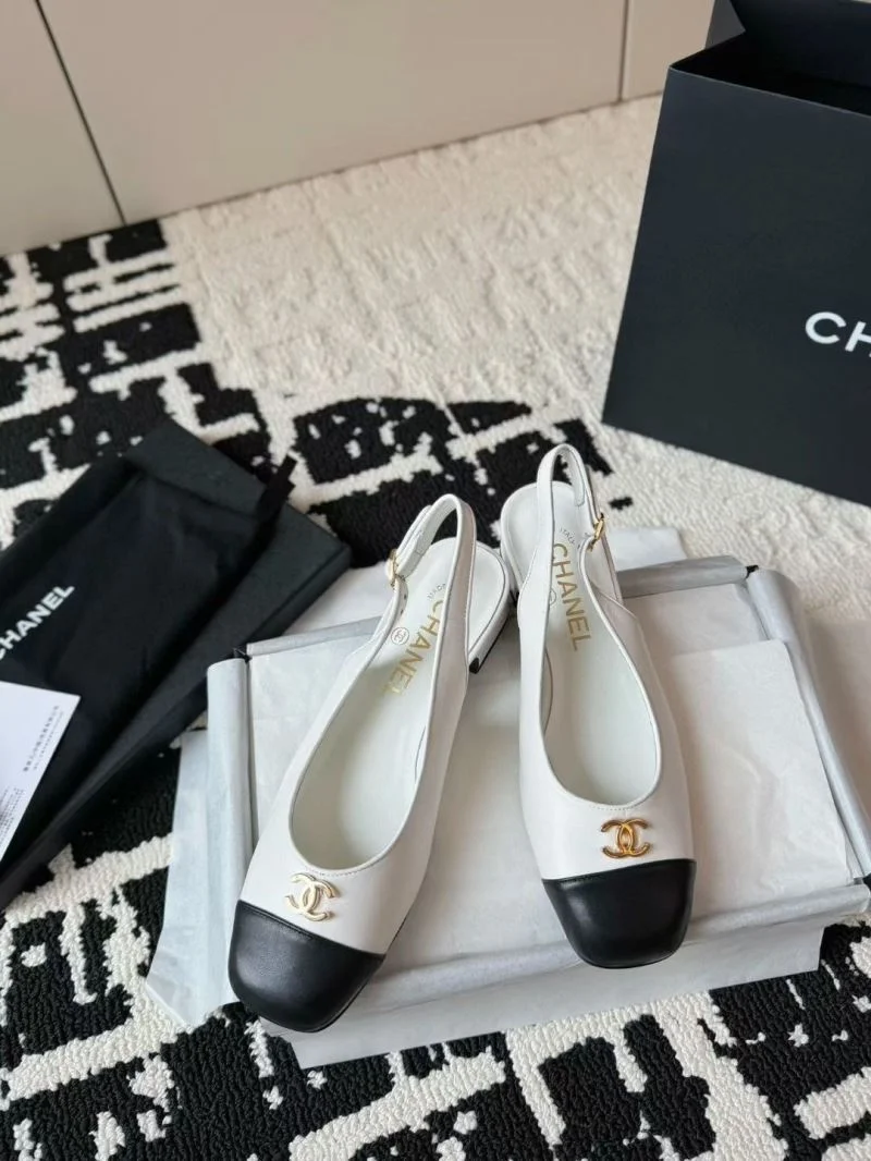 QuickDry Chanel Sandals 17907