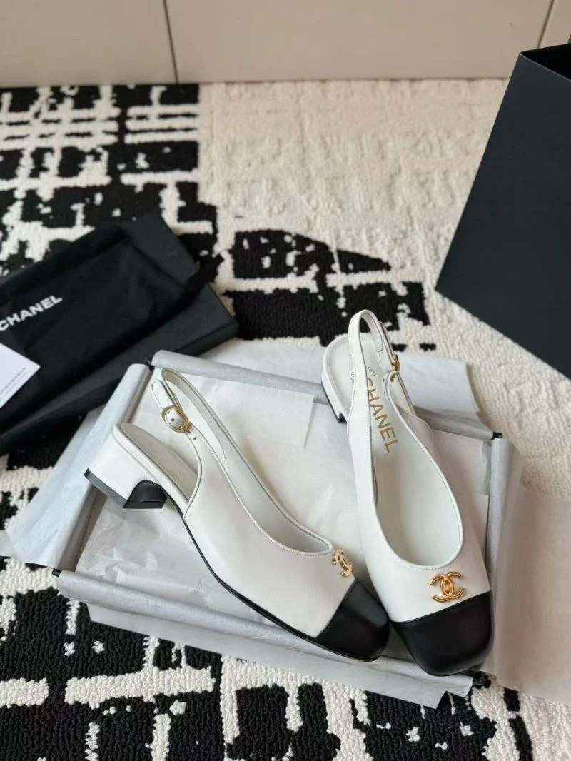 QuickDry Chanel Sandals 17907