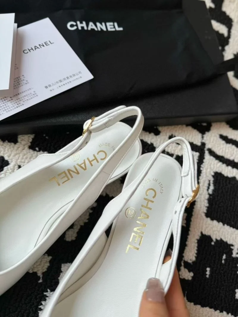 QuickDry Chanel Sandals 17907