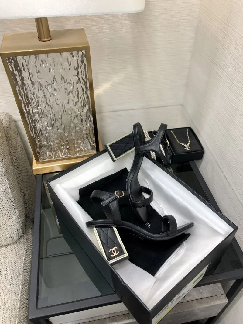 FastDry Chanel Sandals 17849