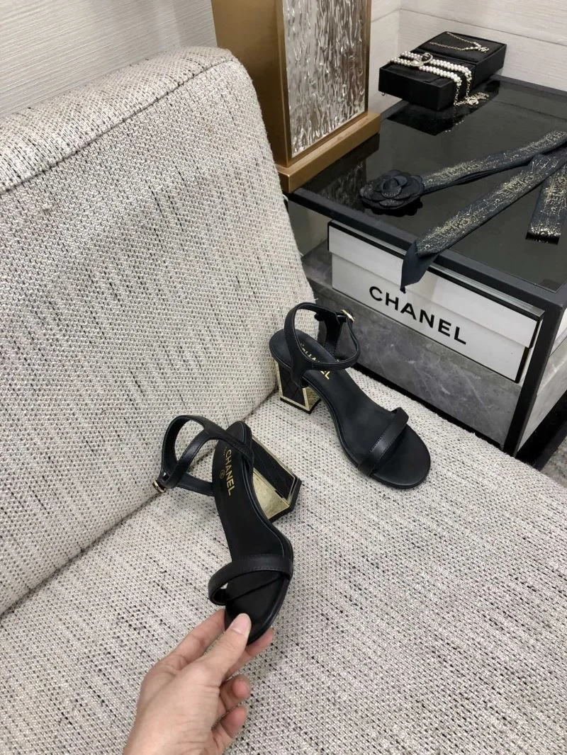 FastDry Chanel Sandals 17849