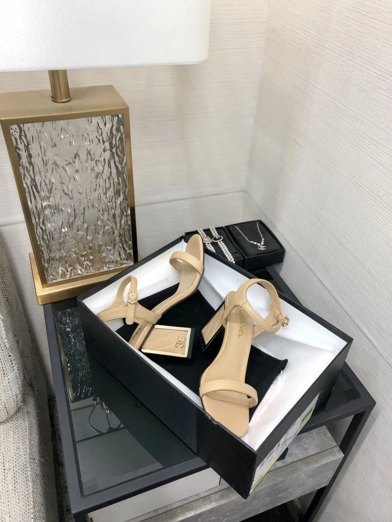 NewStyle Chanel Sandals 17858