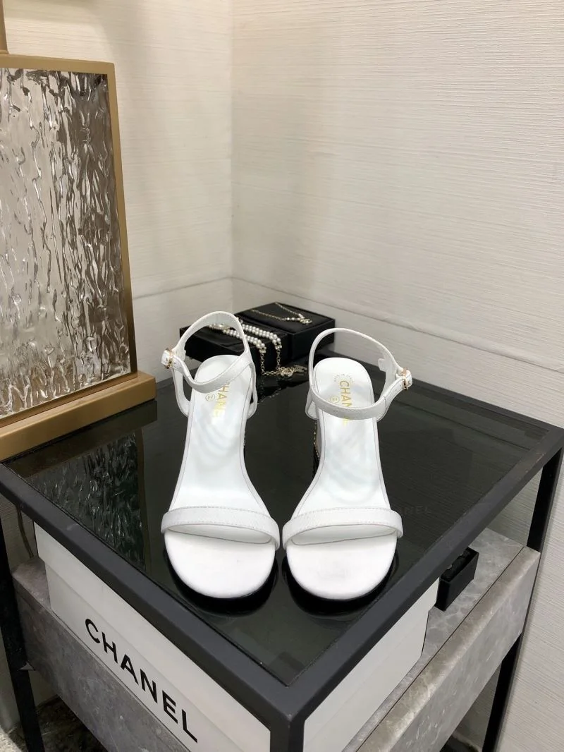 NewStyle Chanel Sandals 17905