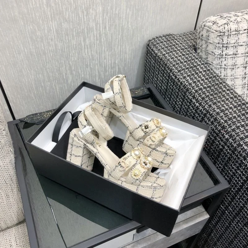 SmoothTexture Chanel Sandals 17826