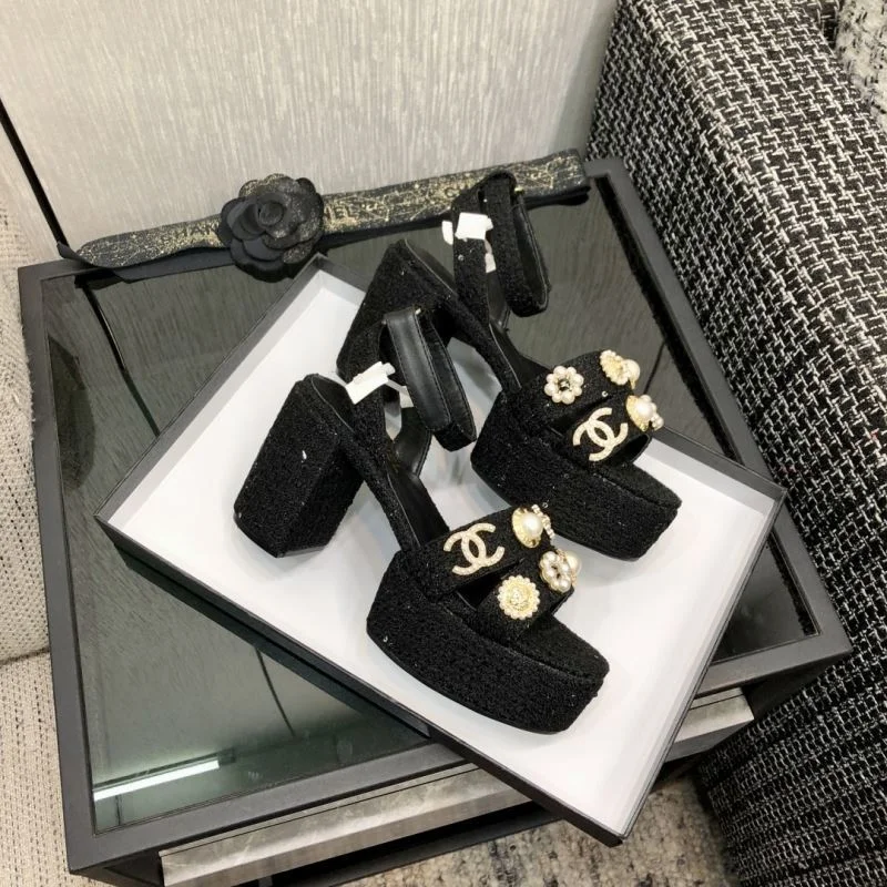 Sleek Chanel Sandals 17822