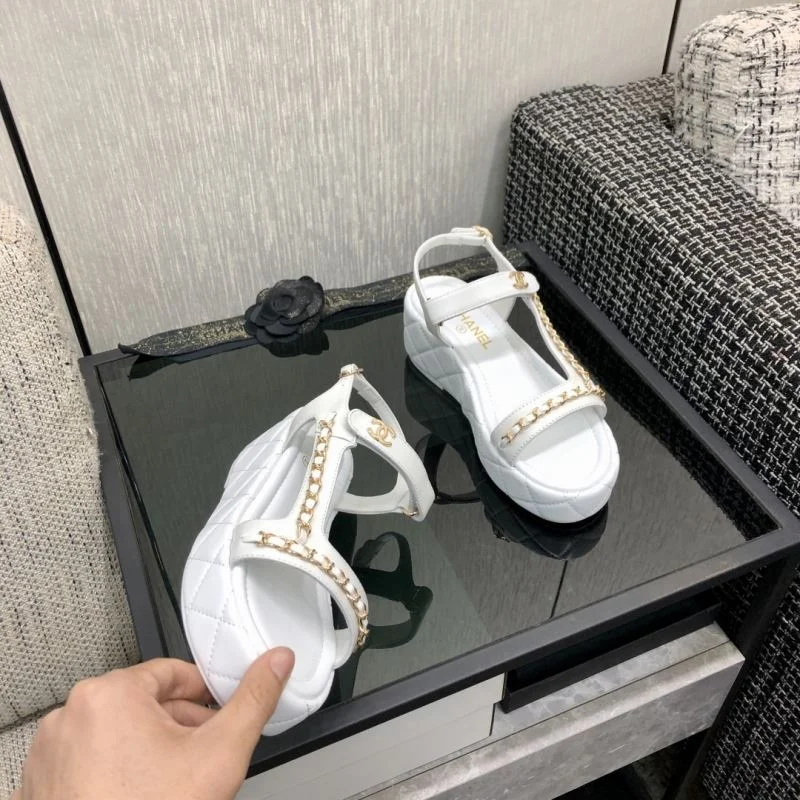 MoistureWicking Chanel Sandals 17880