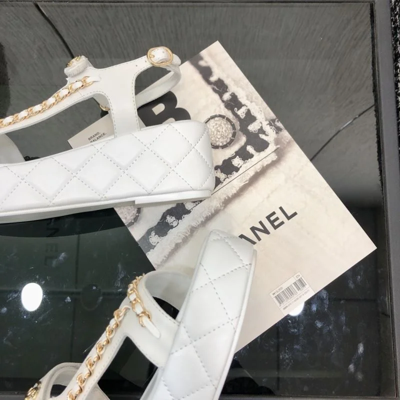 MoistureWicking Chanel Sandals 17880