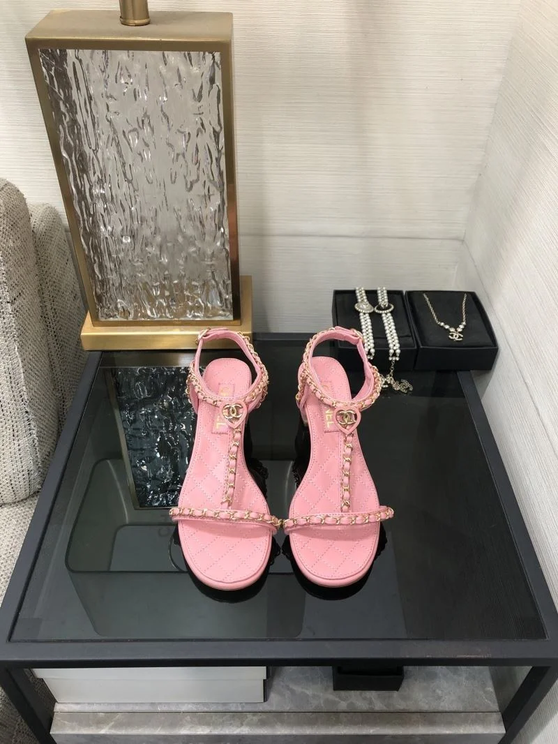 EyeCatching Chanel Sandals 17811