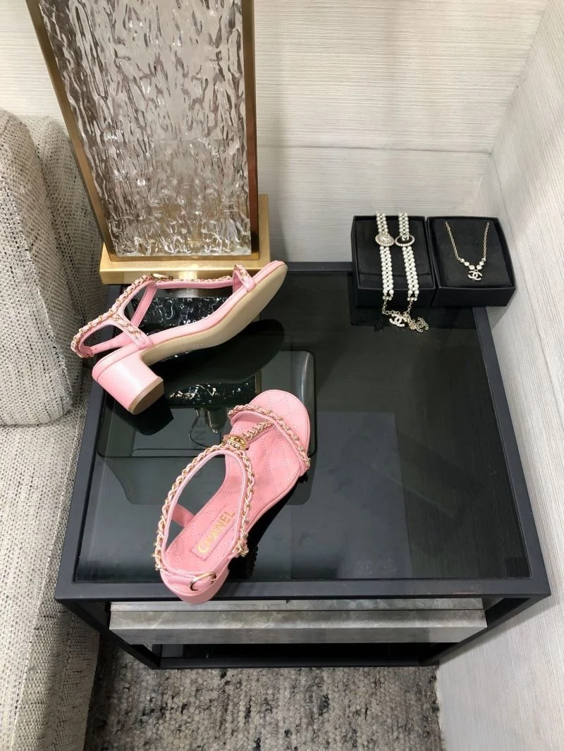 EyeCatching Chanel Sandals 17811