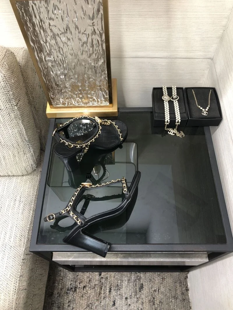 WellDesigned Chanel Sandals 17806