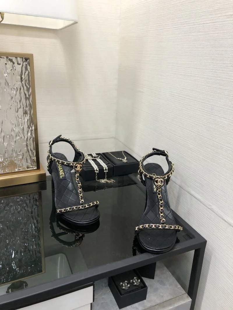 WellDesigned Chanel Sandals 17806