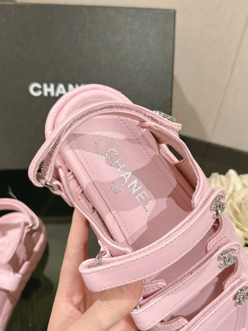 Neat Chanel Sandals 17810