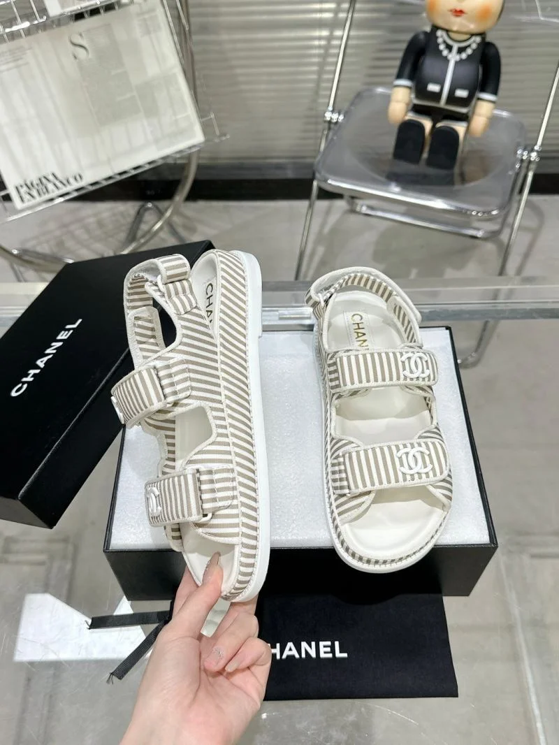 Classic Chanel Sandals 17850