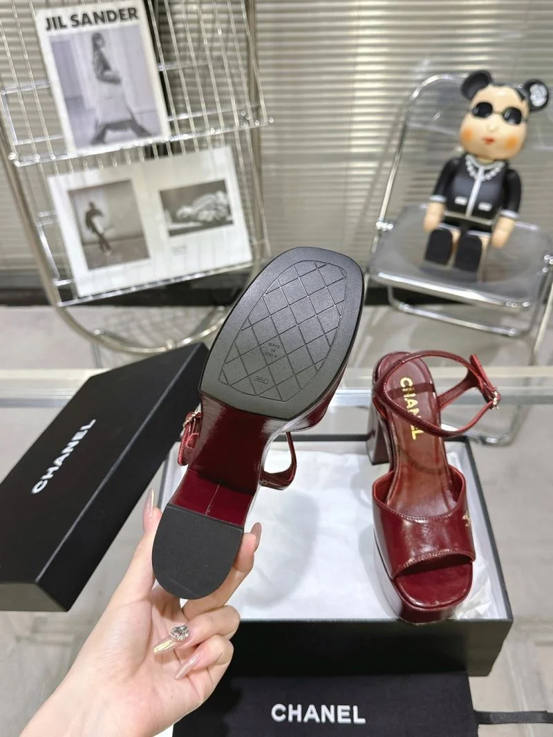 Supportive Chanel Sandals 17852