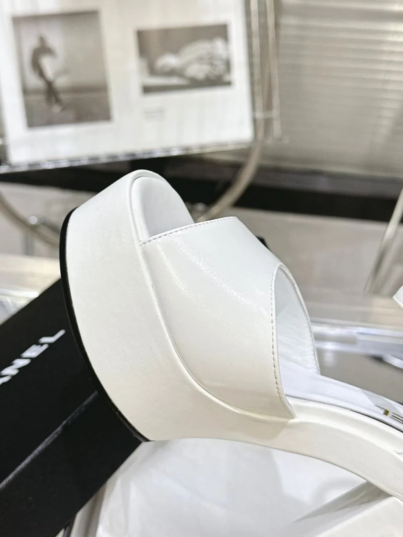 Chanel Sandals ComfortFit 17817