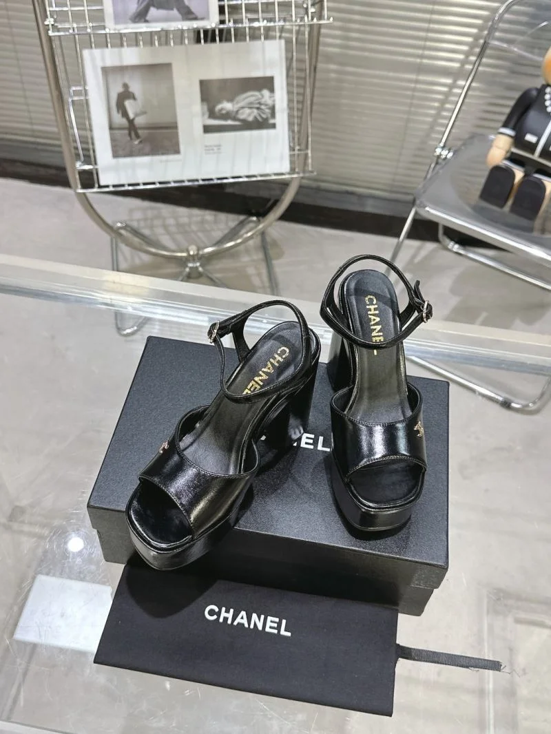 WellDesigned Chanel Sandals 17779