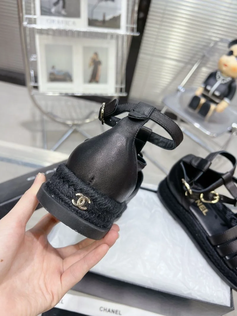Practical Chanel Sandals 17770