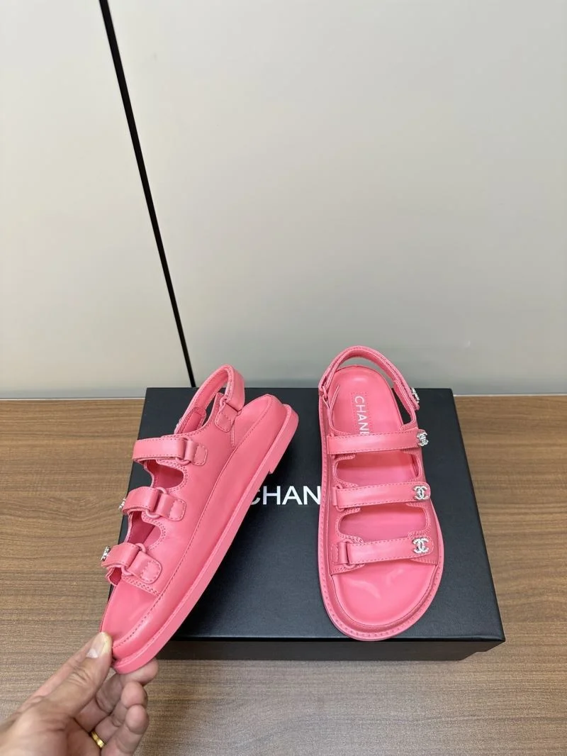 Snug Chanel Sandals 17776