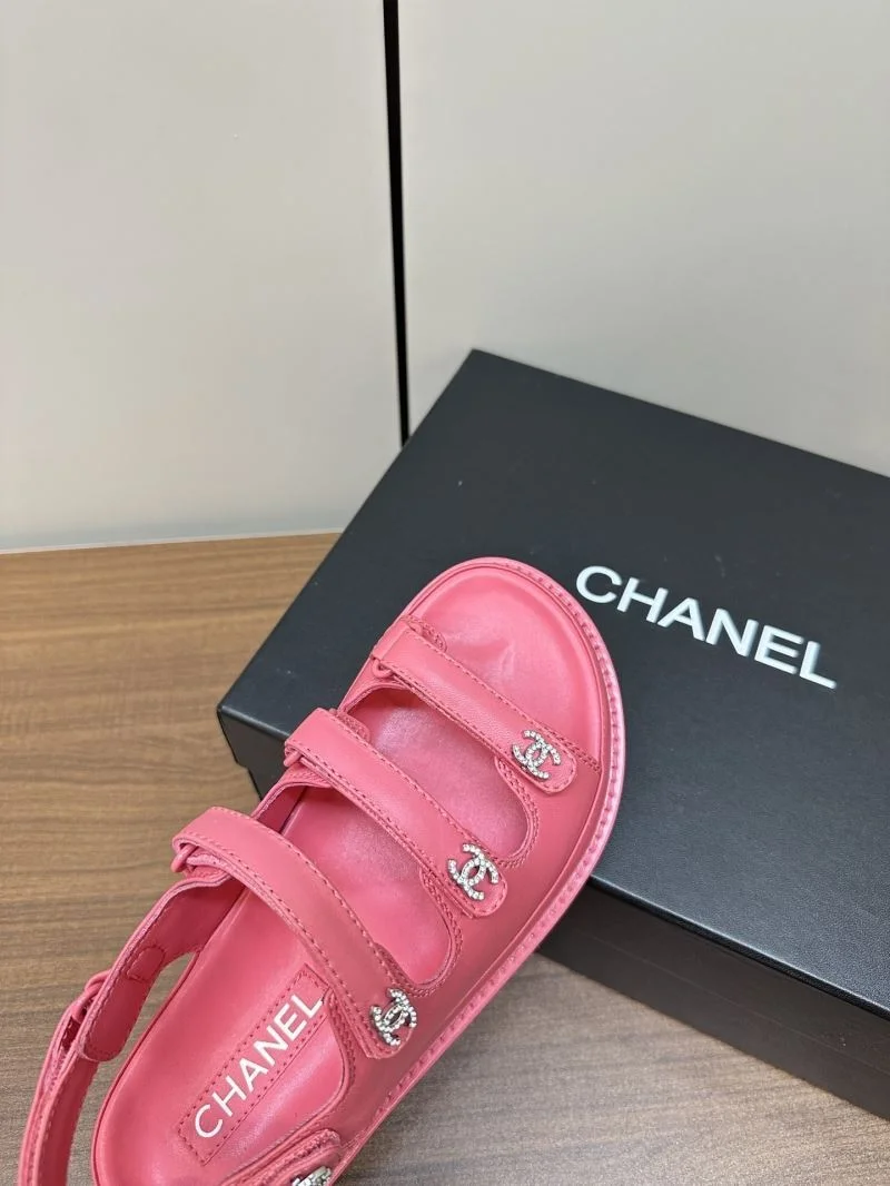 Snug Chanel Sandals 17776