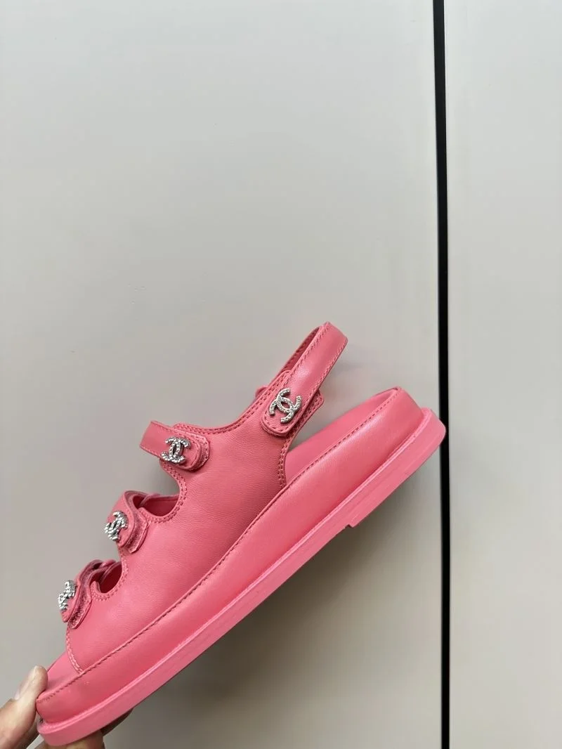 Snug Chanel Sandals 17776