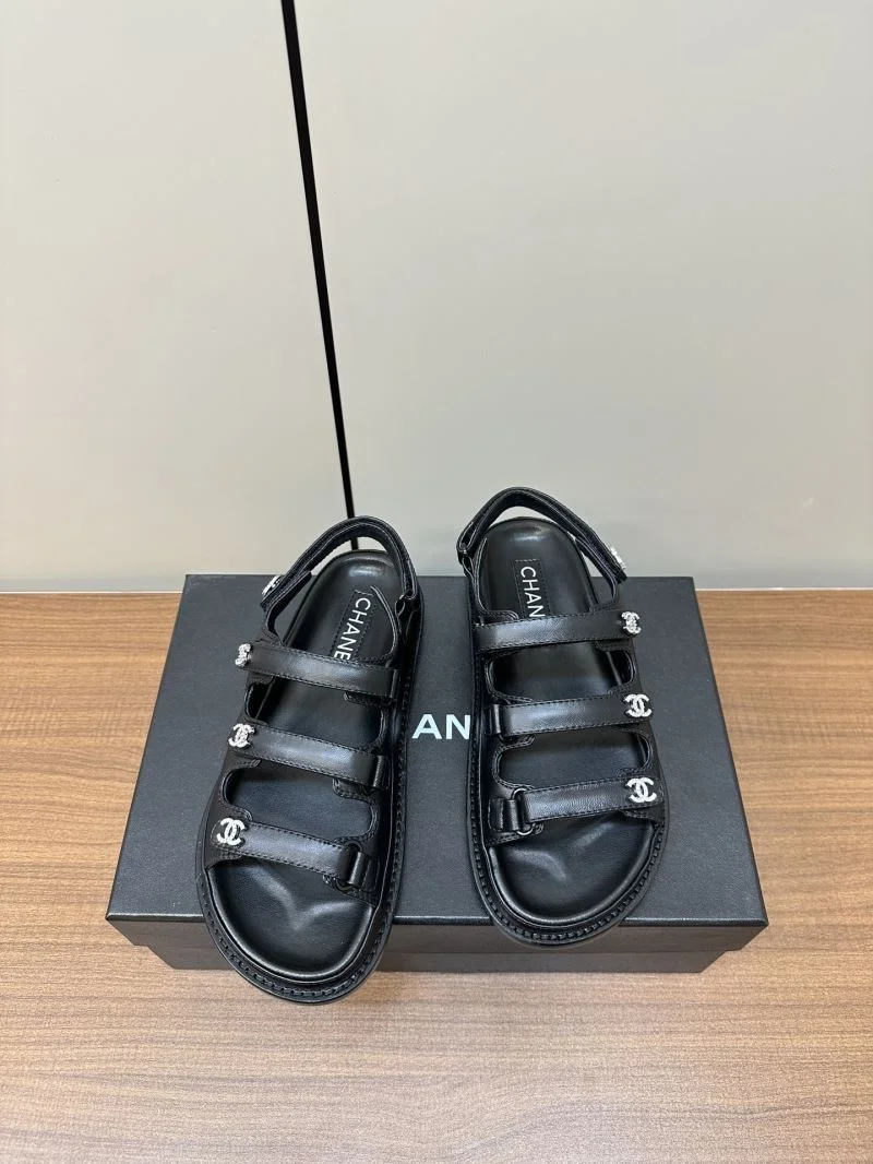 Bold Chanel Sandals 17768