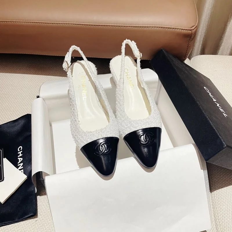 Packable Chanel Sandals 17763