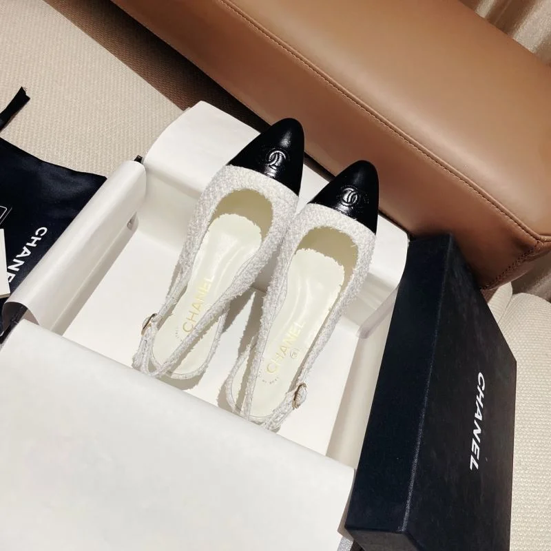 Packable Chanel Sandals 17763