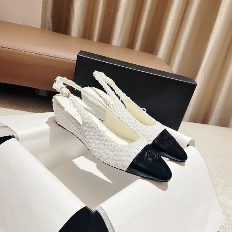 Packable Chanel Sandals 17763