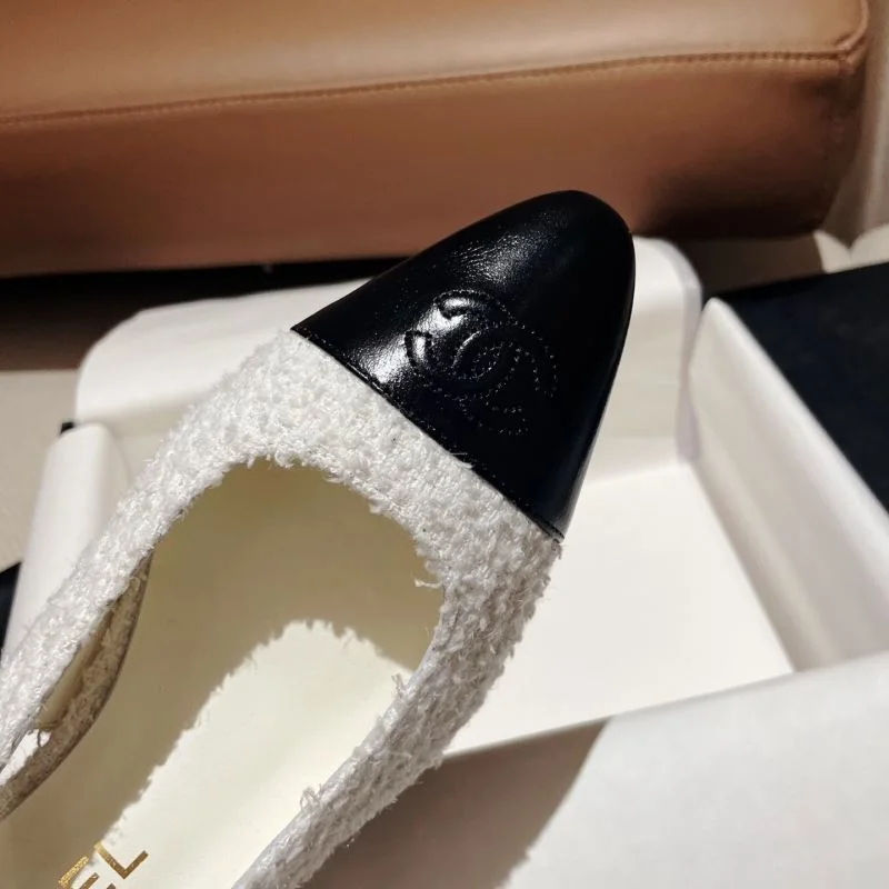 Packable Chanel Sandals 17763