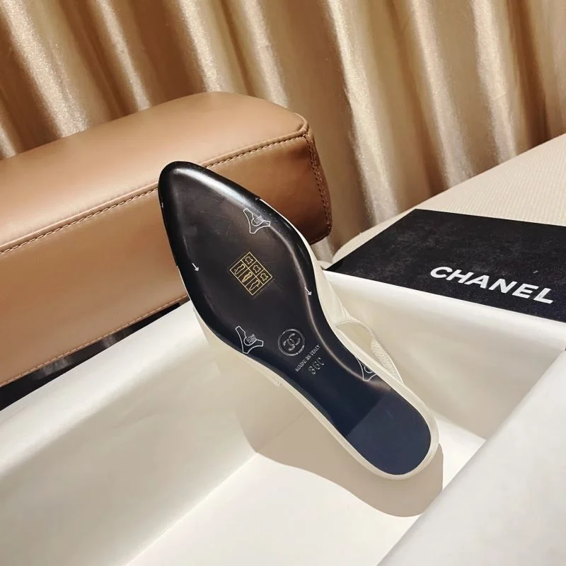 Fashionable Chanel Sandals 17754